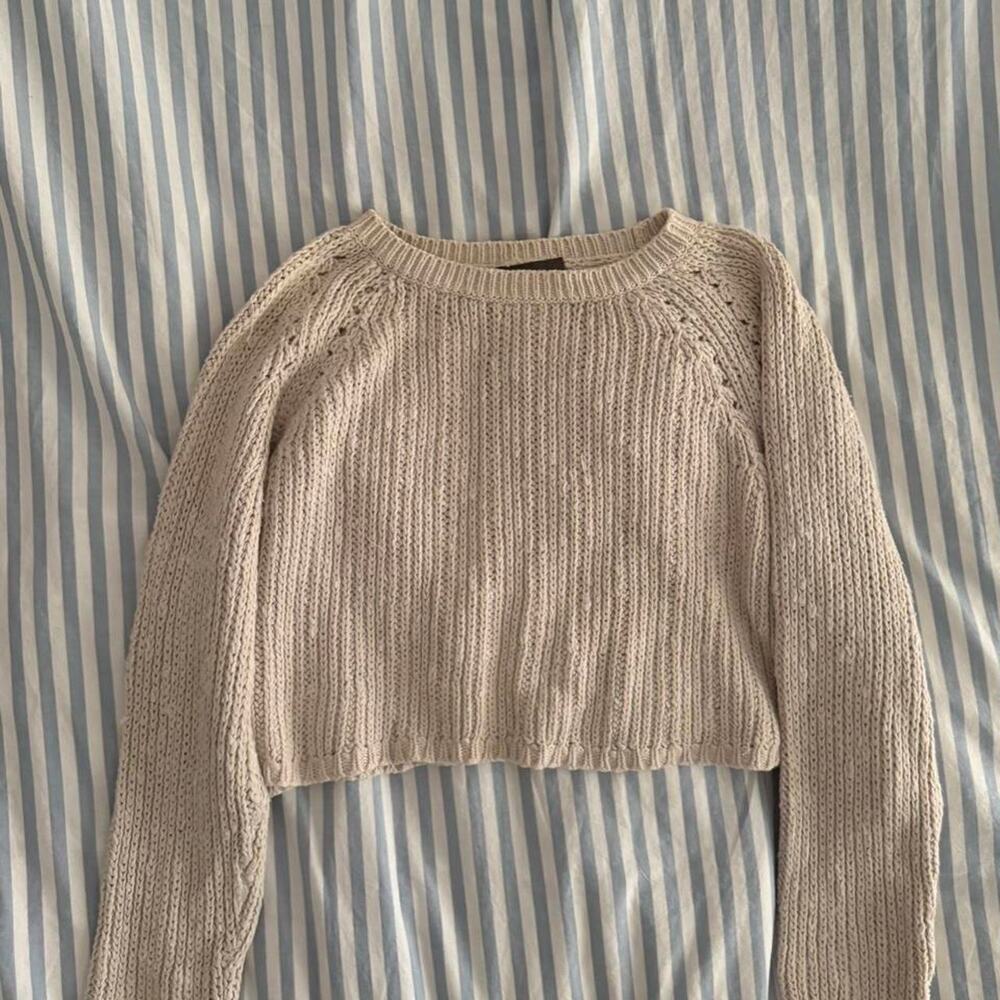 Vintage crop knit sweater